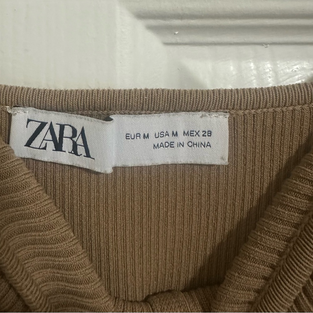 Zara Tan Ribbed Knit Top - Picture 2 of 3